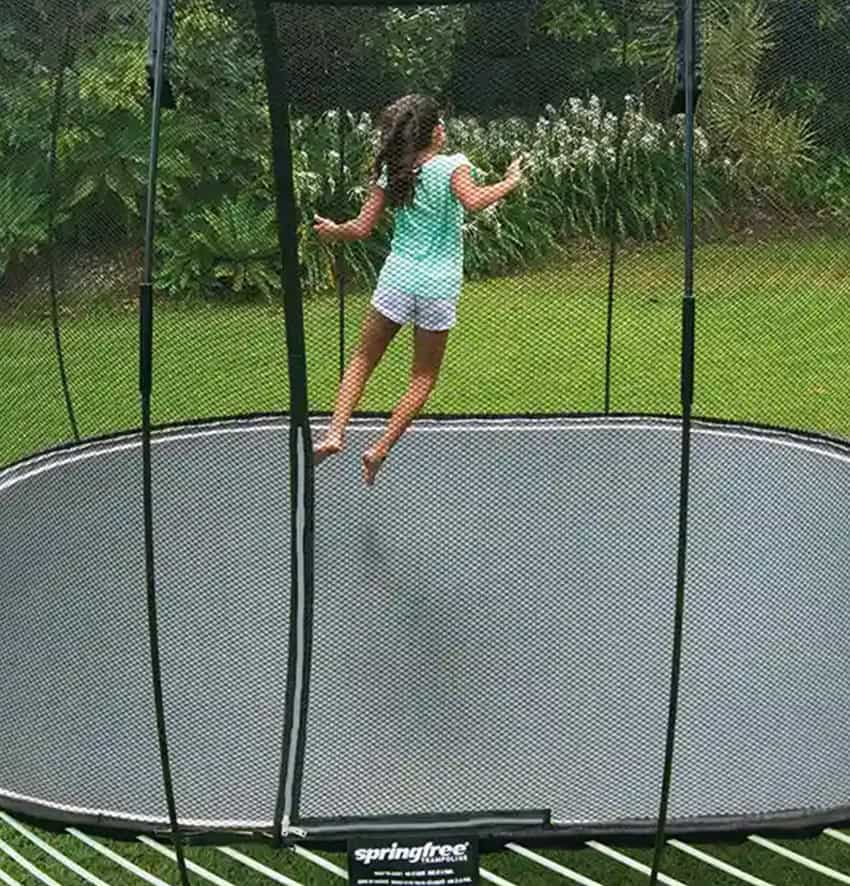 11x11 Springfree Square Trampoline